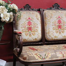Load image into Gallery viewer, Antique French Oak 3 Seat Settee Chaise Upholstered Palour Lounge B13012
