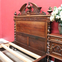 Load image into Gallery viewer, An impressive Antique French Walnut Queen Size Bed - Head, Foot, Rail and Slats B13017
