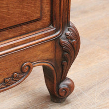 Load image into Gallery viewer, Antique French oak queen size bed frame with carved headboard. B13020
