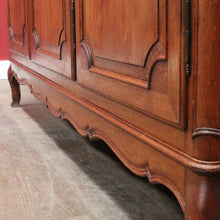 Load image into Gallery viewer, Antique French oak armoire or wardrobe with three doors and three keys. B12726
