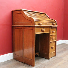 Load image into Gallery viewer, Antique English oak single pedestal roll top desk with key and fitted interior. B13022
