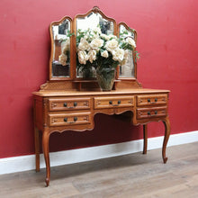 Load image into Gallery viewer, Vintage French tri mirror dressing table with bevelled mirrors and five drawers. B12801
