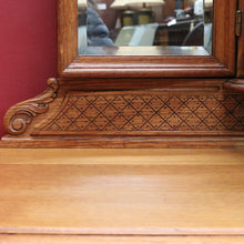 Load image into Gallery viewer, Vintage French tri mirror dressing table with bevelled mirrors and five drawers. B12801

