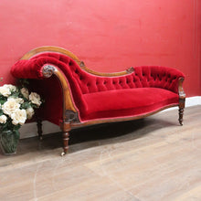 Load image into Gallery viewer, Antique English Mahogany Chaise Lounge with Tufted Button Back. B13030
