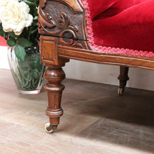 Load image into Gallery viewer, Antique English Mahogany Chaise Lounge with Tufted Button Back. B13030
