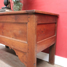 Load image into Gallery viewer, Antique French oak mule chest or blanket box circa 1850. B13027
