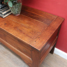 Load image into Gallery viewer, Antique French oak mule chest or blanket box circa 1850. B13027
