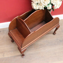 Load image into Gallery viewer, Antique Australian maple magazine rack or music Canterbury. B13026

