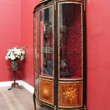 Load image into Gallery viewer, Antique French Vernis Martin Display Cabinet with Curved Glass and Ormolu Mounts. B13037
