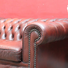 Load image into Gallery viewer, Vintage Moran Two Seater Chesterfield Lounge in Burgundy Leather. B13042
