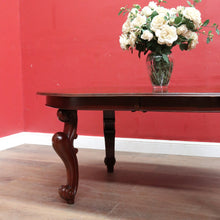 Load image into Gallery viewer, Vintage English Mahogany Dining Table with Two Extension Leaves Circa 1940. B13025
