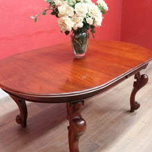 Load image into Gallery viewer, Vintage English Mahogany Dining Table with Two Extension Leaves Circa 1940. B13025
