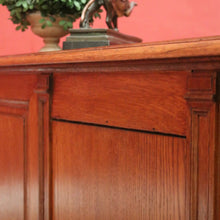 Load image into Gallery viewer, Antique English oak and tan leather office desk with drawers and cupboard. B12635
