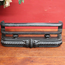 Load image into Gallery viewer, Antique Victorian Cast Iron Fire Fender with Decorative Rope and Scroll Detail. B12953
