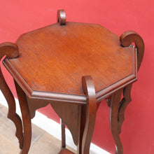 Load image into Gallery viewer, Australian Maple Plant or Statue Stand, Art Nouveau Era with Elegant Lines. B12648
