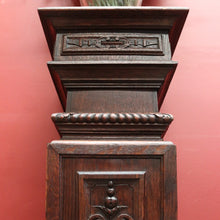 Load image into Gallery viewer, Antique French Oak Pedestal, Jardinière Stand, Plant Stand, Planter Pedestal B11201
