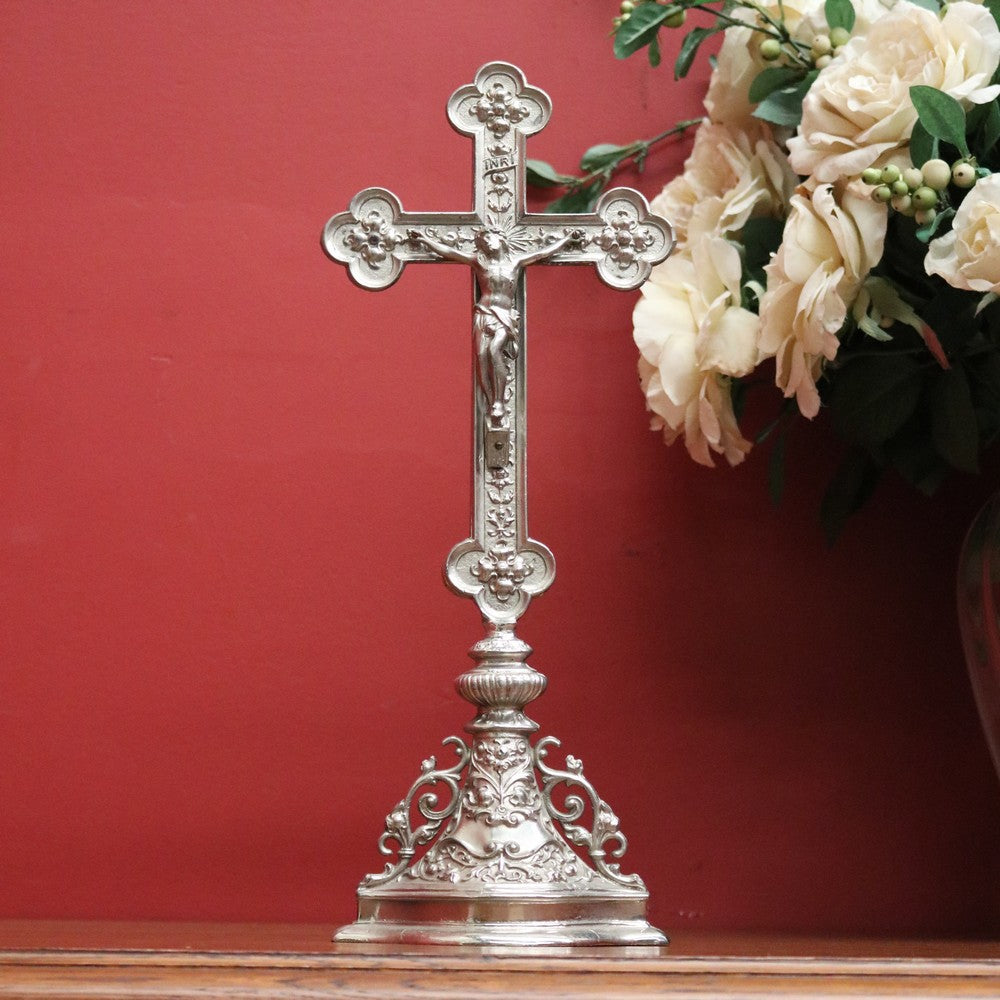 Vintage Altar Crucifix, French Cross Vintage French Plate Crucifix, Christ Jesus B10902