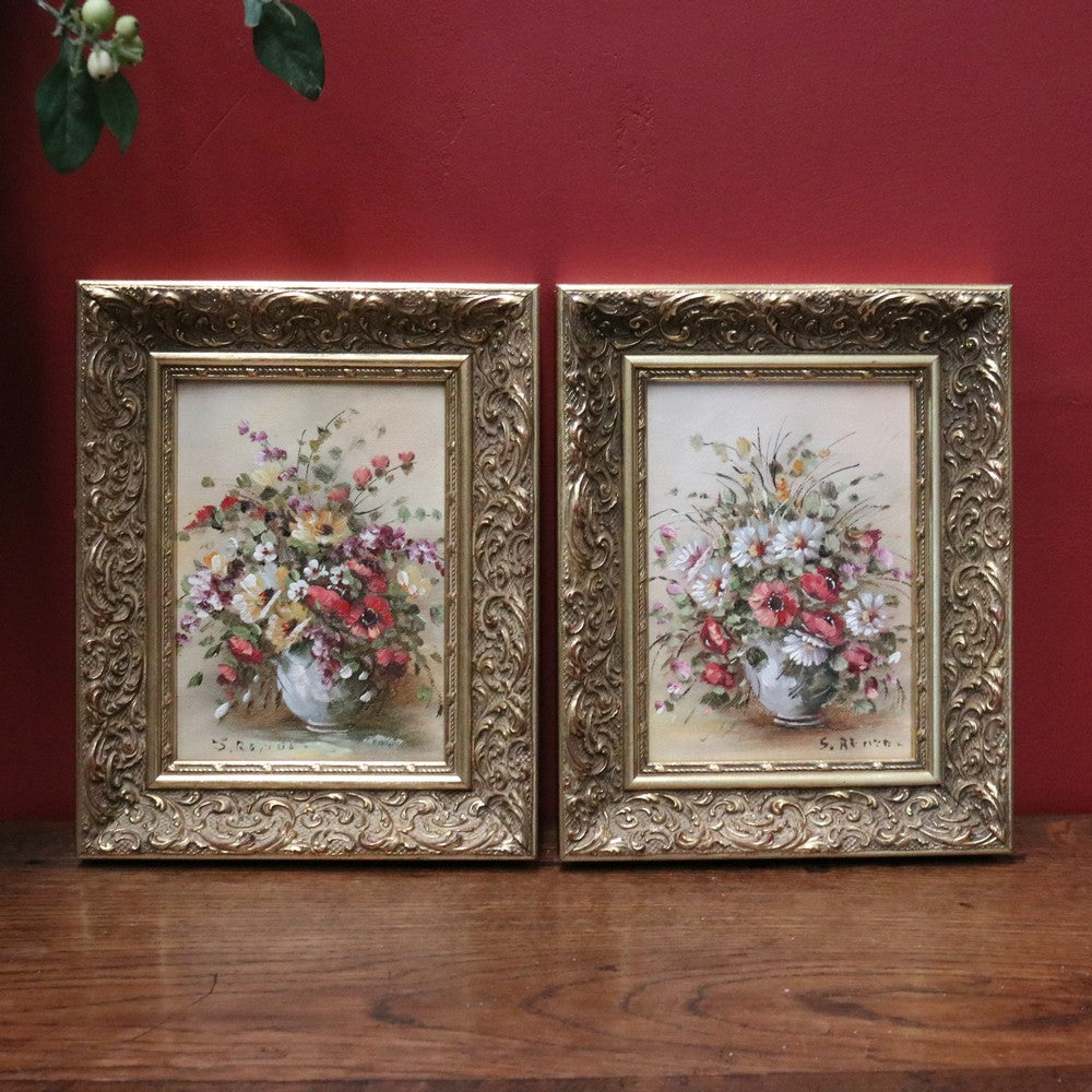 x SOLD Pair of Oil on Canvas Floral Arrangements, Set of Two Painting in Gilt Frames B10808
