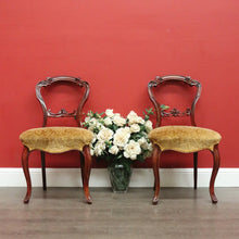 Load image into Gallery viewer, Pair of Vintage Chairs, Hall Chairs, Dining Kitchen Chairs, Side Chairs B10312
