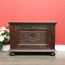 Load image into Gallery viewer, Antique French Coffer French Oak Blanket Box Lift Lid Storage Trunk Coffee Table B10568
