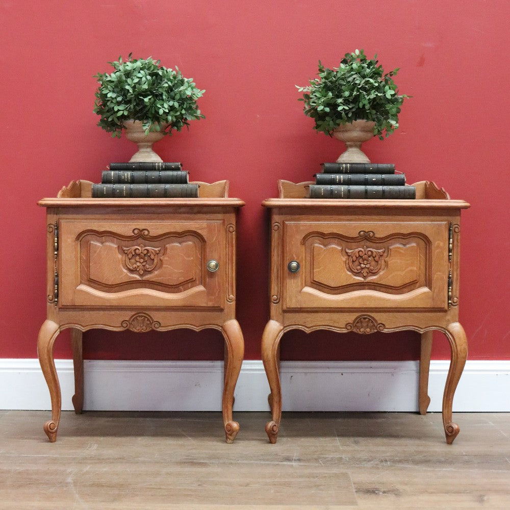Pair of Vintage French Bedside Table, Lamp Tables, Side Tables, Bedside Cabinets B10886