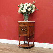 Load image into Gallery viewer, x SOLD Antique French Bedside Cabinet, Bedside Table, Antique French Oak Lamp Table B10893
