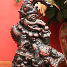 Load image into Gallery viewer, x SOLD A Collectable Victorian Cast Iron Heavy &quot;Punch&quot; Door Stop, Door Porter, Punch And Judy, B10696

