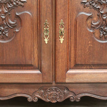 Load image into Gallery viewer, x SOLD Vintage China Cabinet, French Bookcase, Oak 4 Door Display Cabinet Chest. B10212
