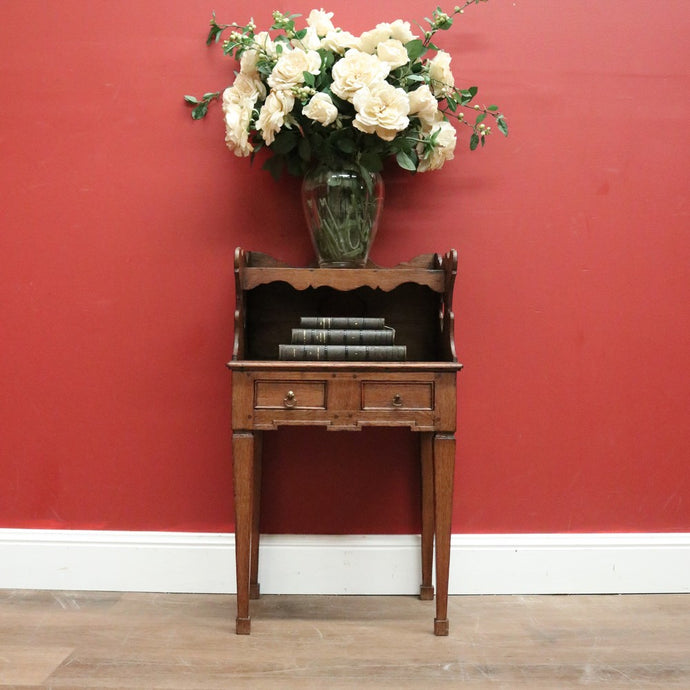 Antique French Oak Country Hall Table, Lamp Table, Bedside Table or Side Table B10867